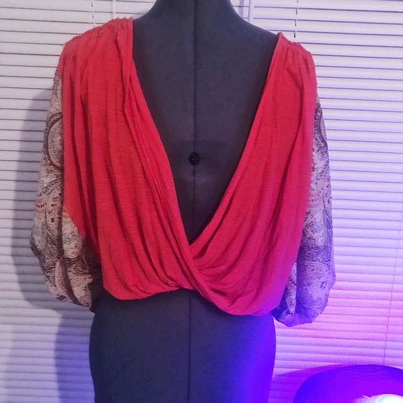 BKE top - Picture 1 of 2