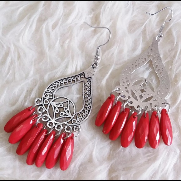 🌹New Vintage Bohemian RED/Silver Ear - Picture 3 of 4