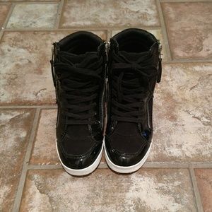 Rock & Republic Tennis Shoe Wedges