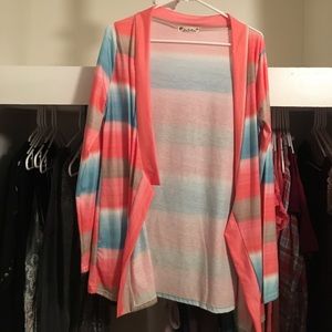 Never worn, light sweater