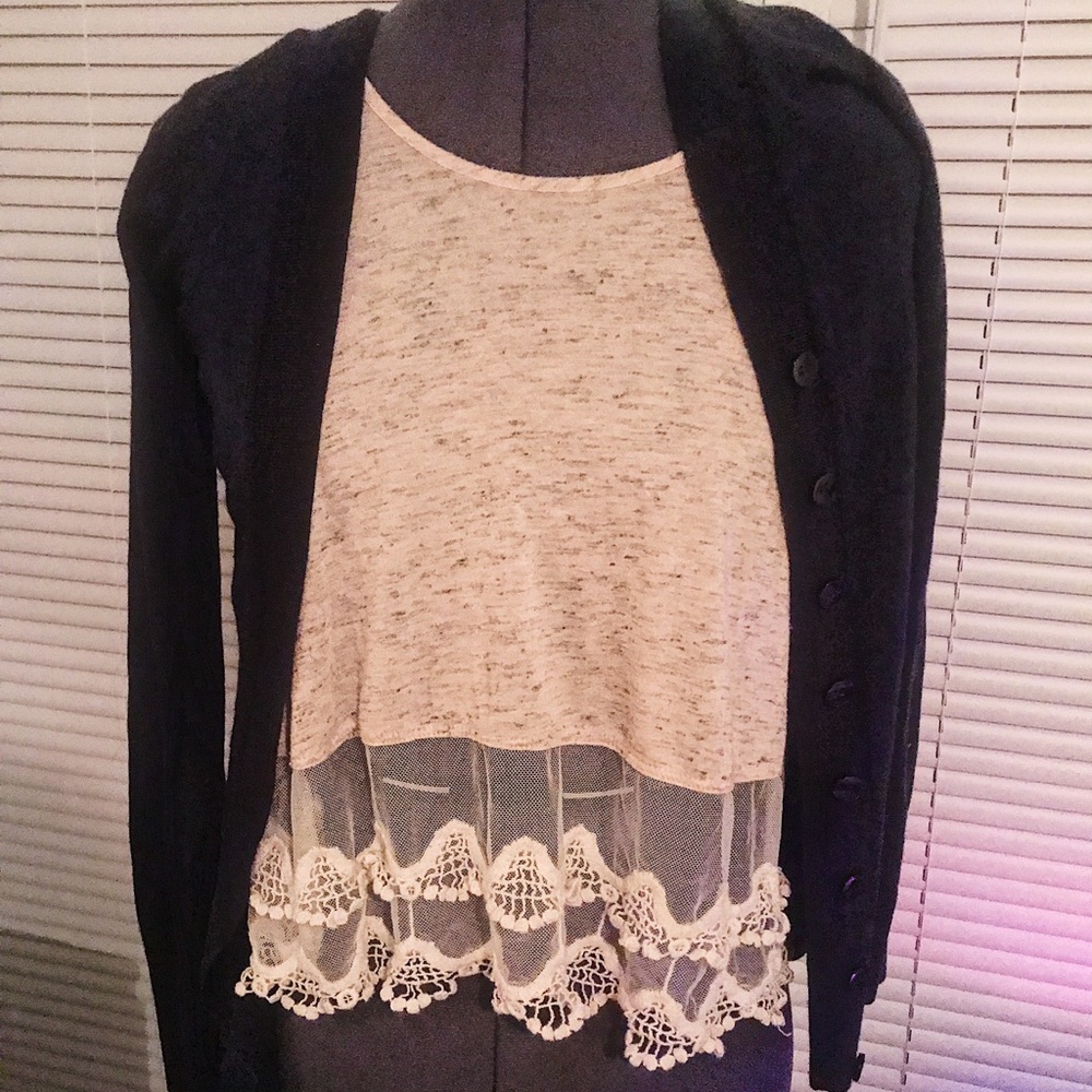 LA hearts crop top