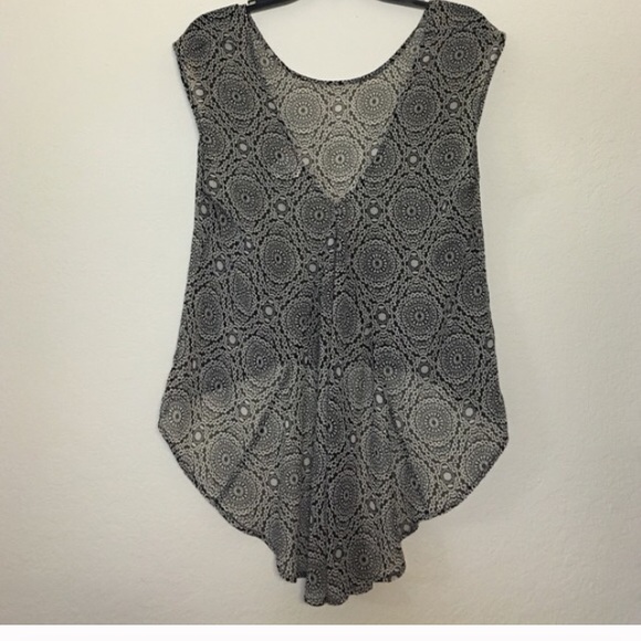 Mermaid high low pattern top chiffon - Picture 2 of 2