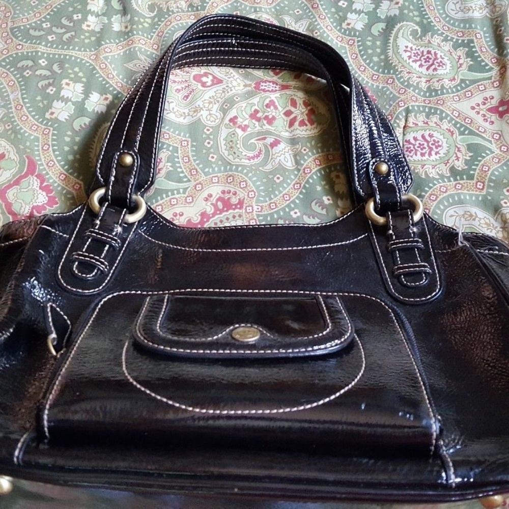 Perlina New York black leather shoulder bag