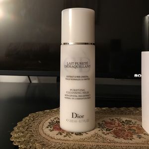 Christian Dior purifying cleansing milk