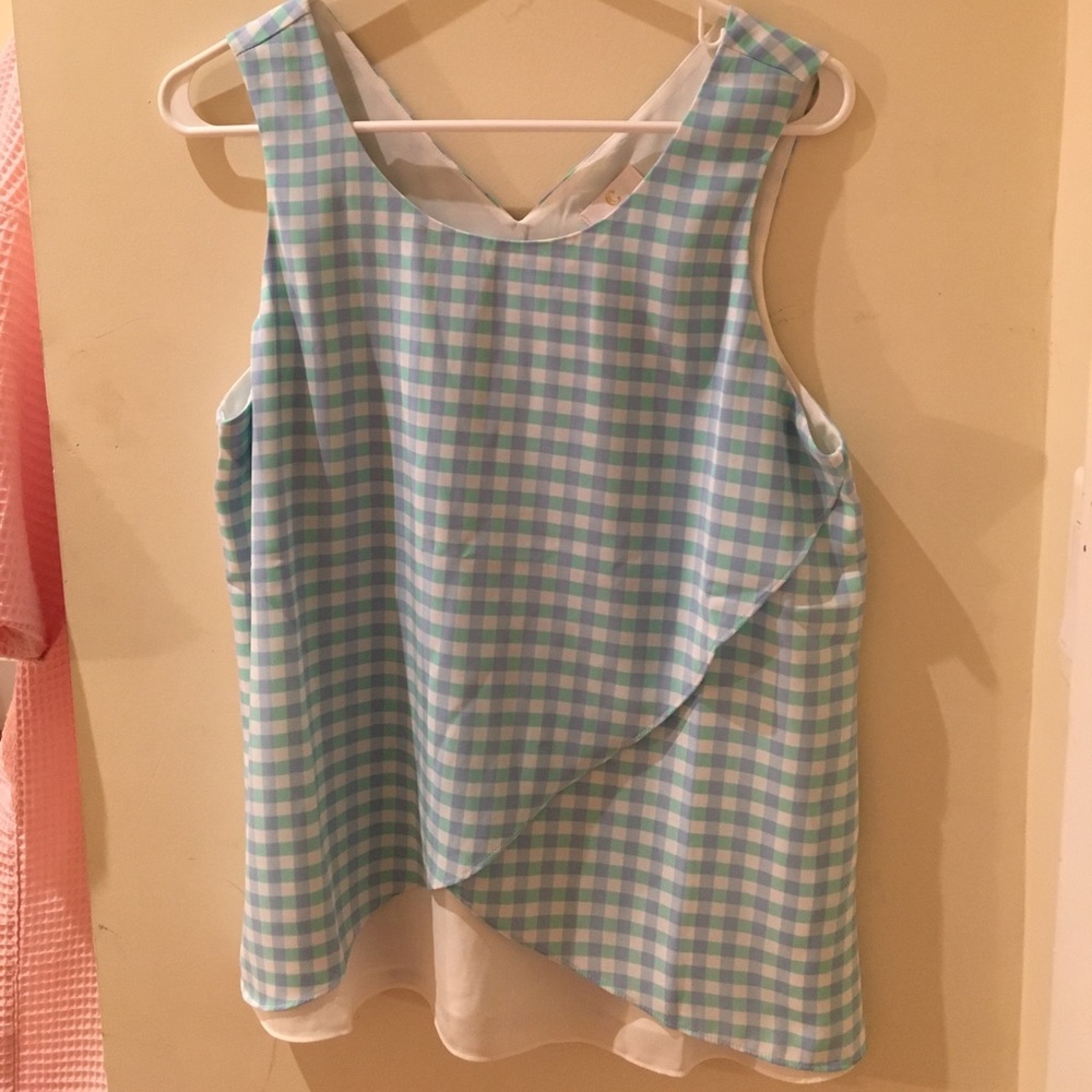 Layered tank