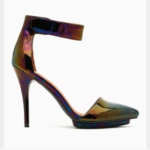 JEFFREY CAMPBELL • Oil Slick Heels • Size 7.5