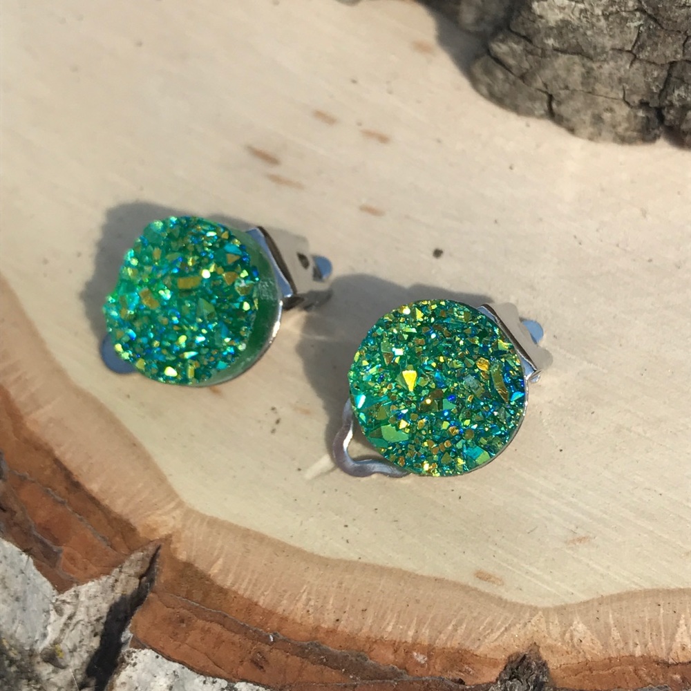 Green Druzy Clip On Earrings 🌸3 for $18🌸 - Picture 6 of 6