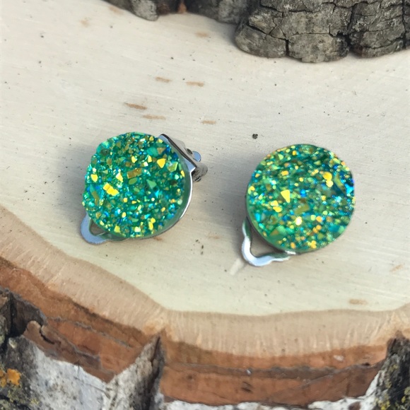 Green Druzy Clip On Earrings 🌸3 for $18🌸 - Picture 4 of 6
