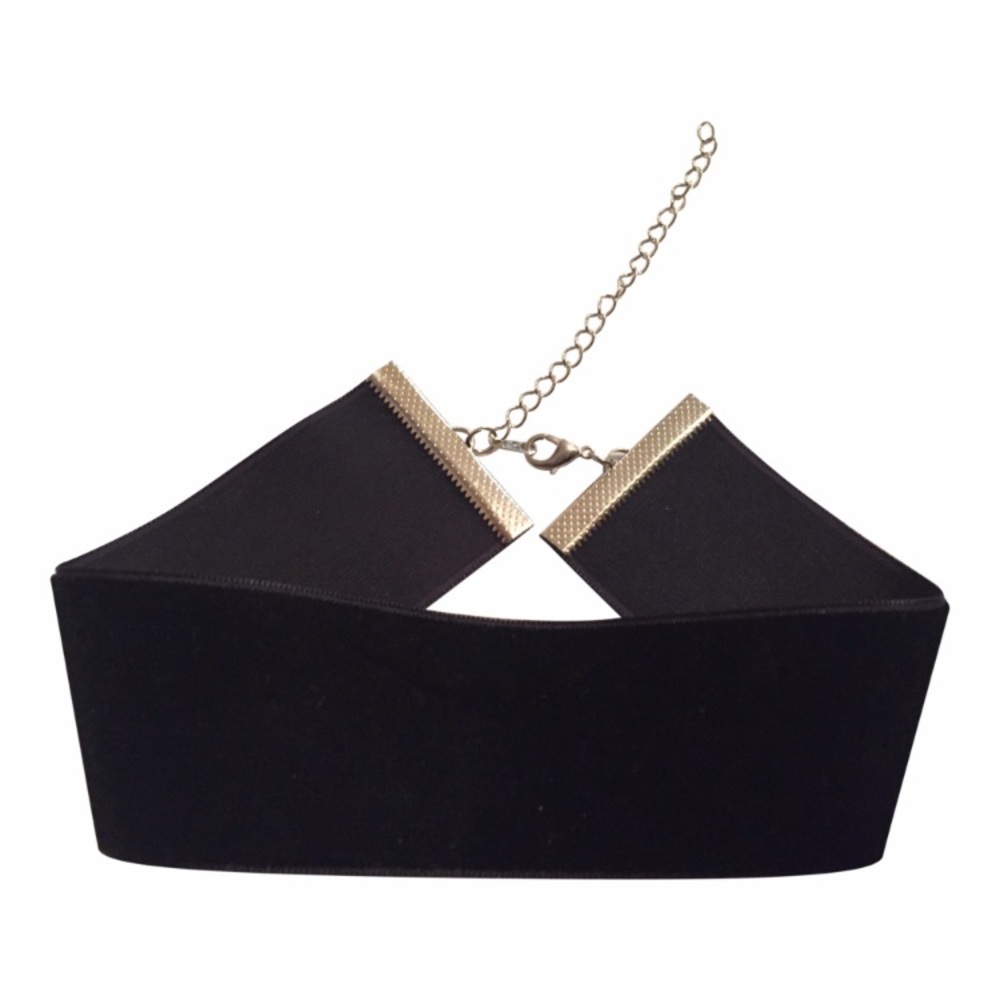 Black Velvet (1.5 inches) Choker