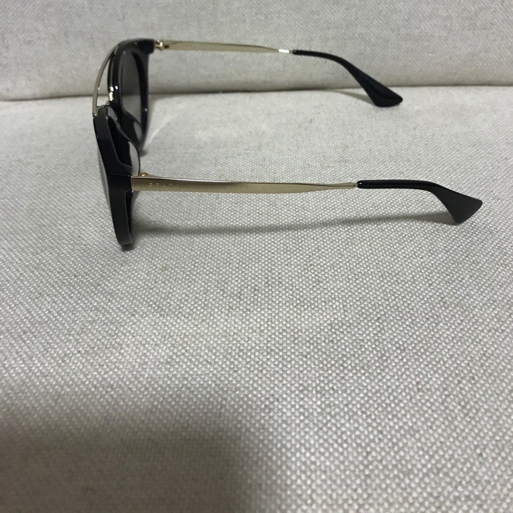 PRADA PR 23SS CINEMA - Picture 2 of 4