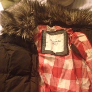 Brown abercrombie and fitch winter coat