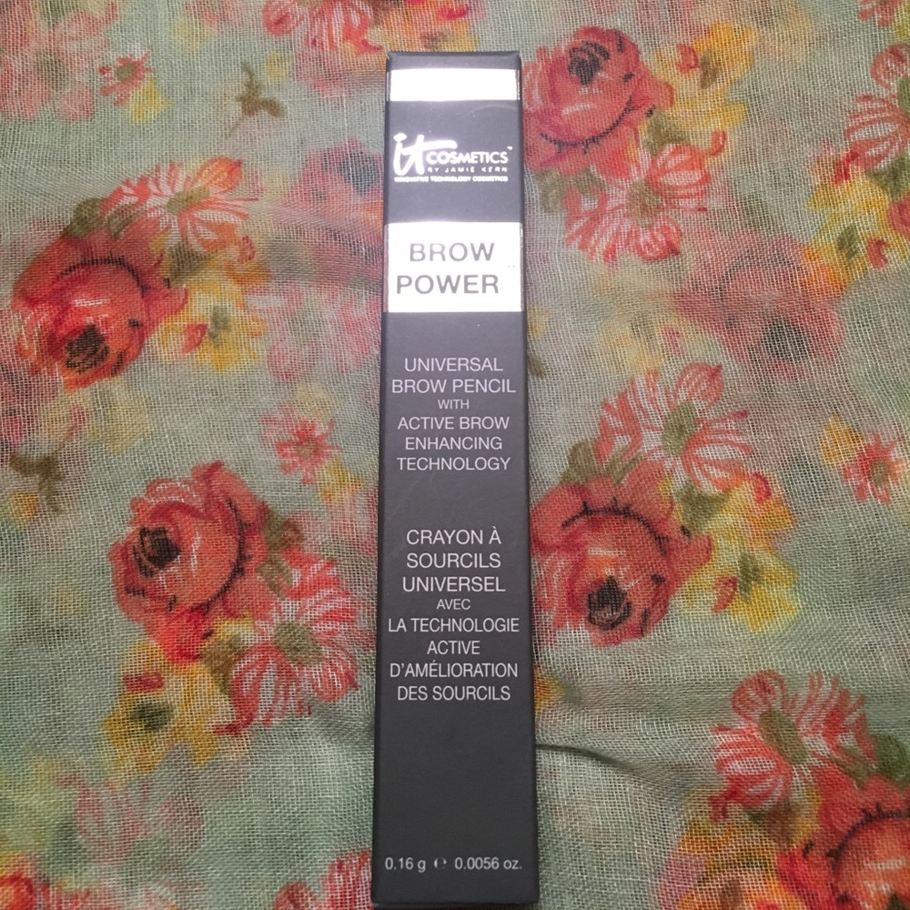 Universal Brow Pencil by it Cosmetics