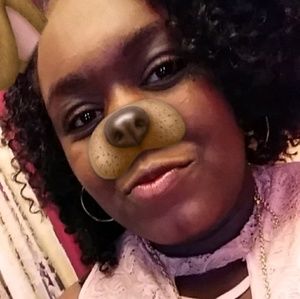 Meet your Posher, Bethany