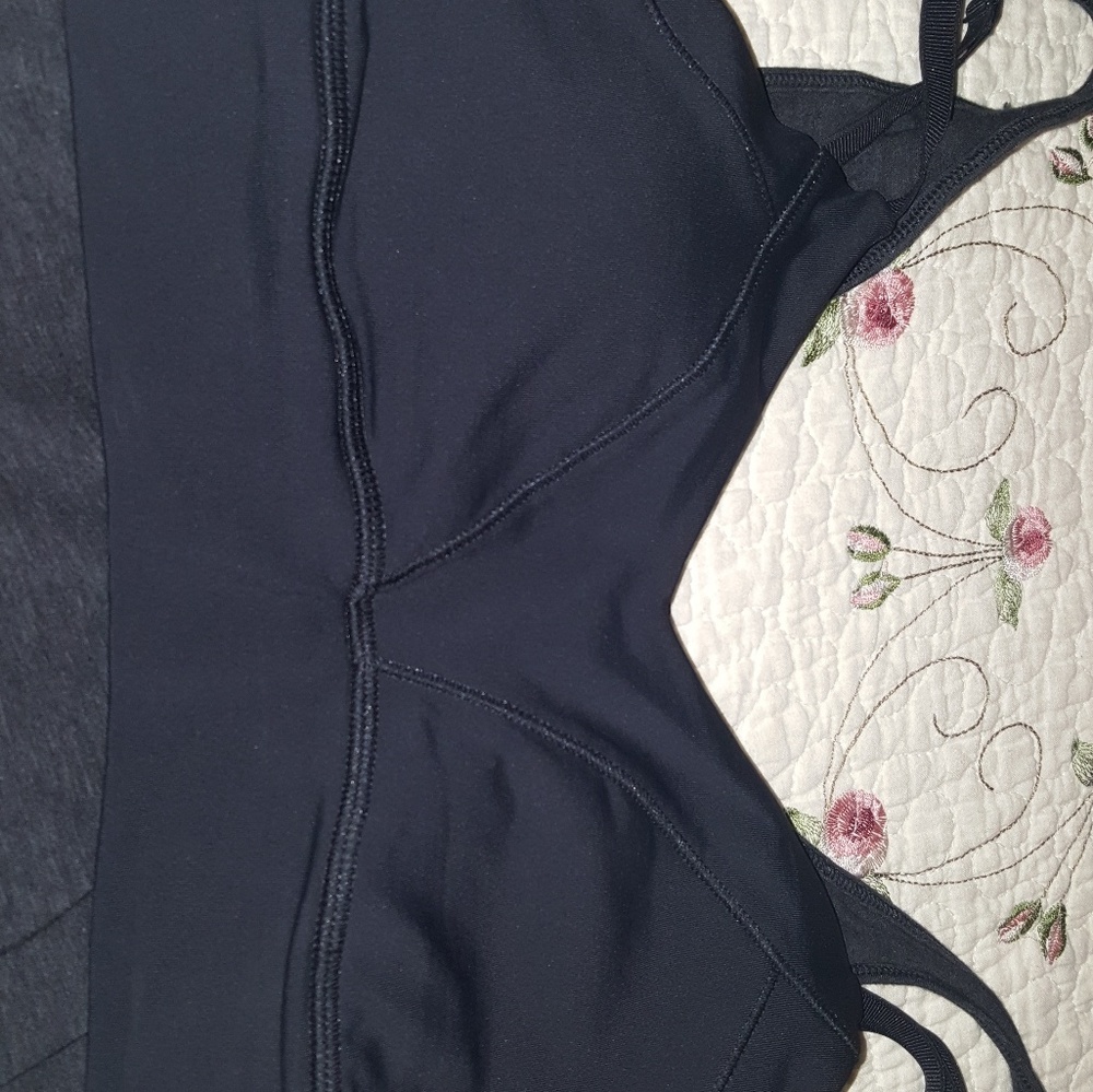 Lululemen tank top