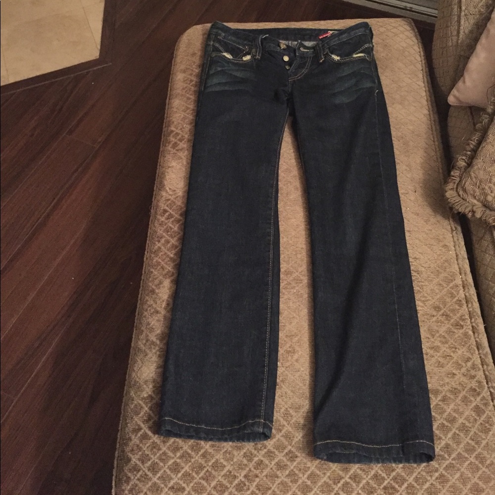 Size 26 skinny jeans. Mint condition!