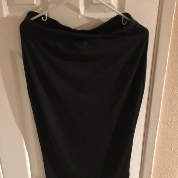 New Black or Army Green Bodycon Ling Skirt - Picture 2 of 3
