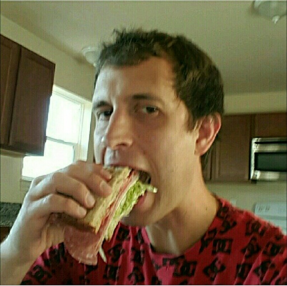 Meet the posher dude - Picture 2 of 3