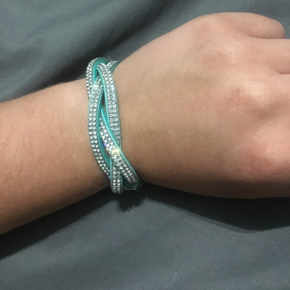 Braided turquoise rhinestone bracelet