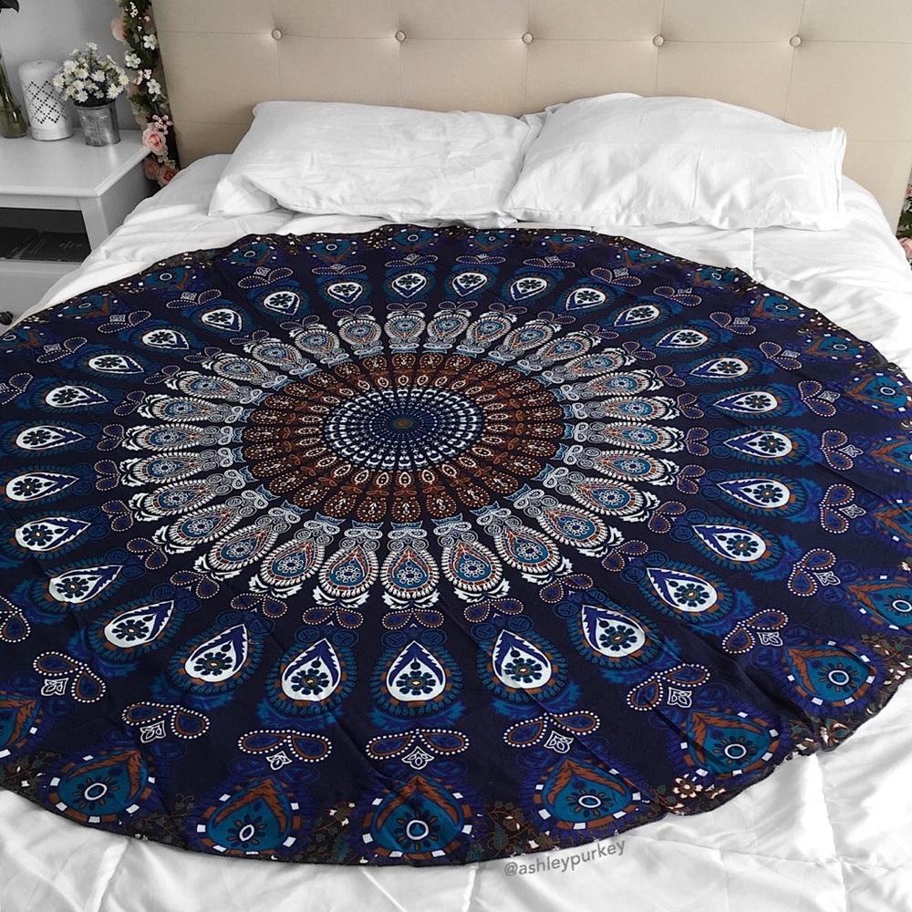blue and brown mandala circle round tapestry - Picture 1 of 3
