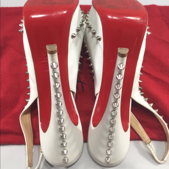 Woman's Louboutin White Spiked Bow Slingbacks - Picture 5 of 6