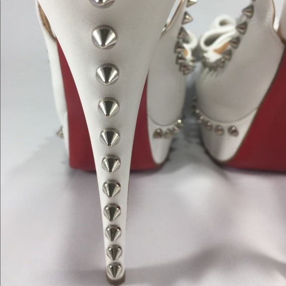 Woman's Louboutin White Spiked Bow Slingbacks - Picture 6 of 6