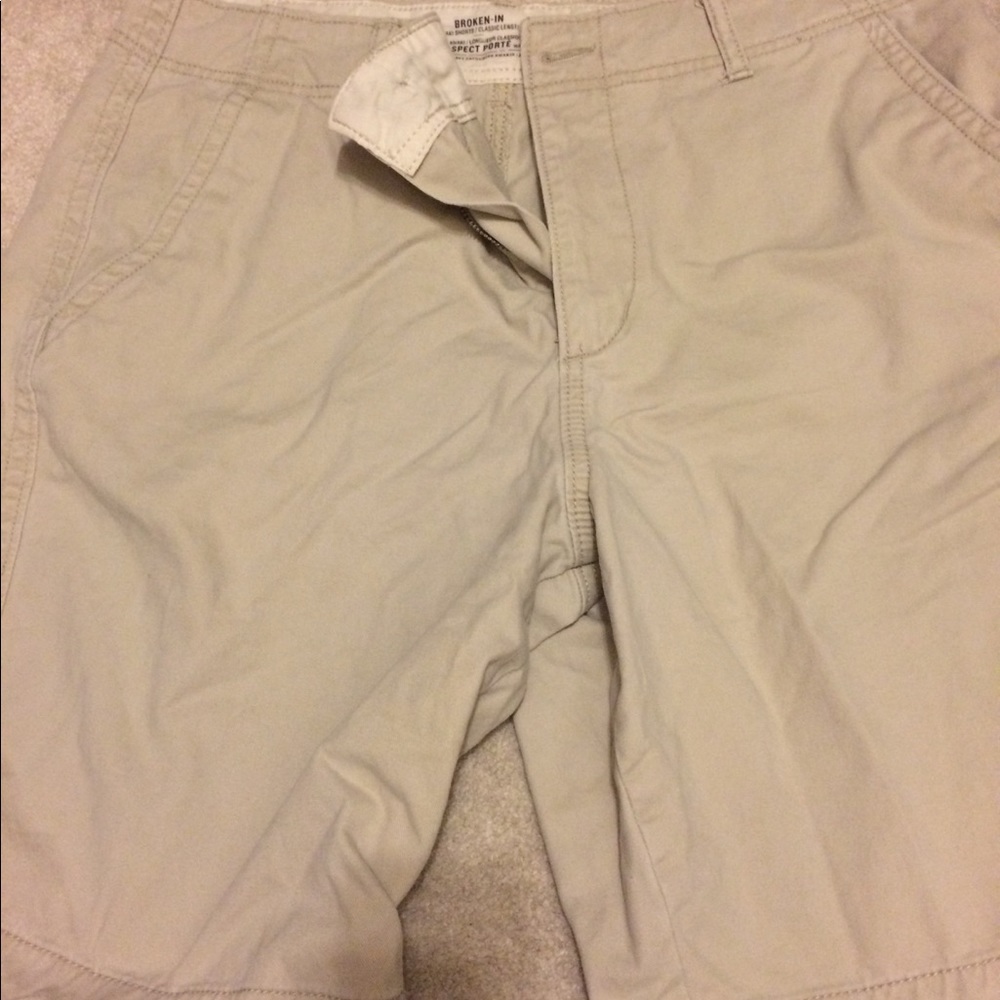 Men shorts missing button