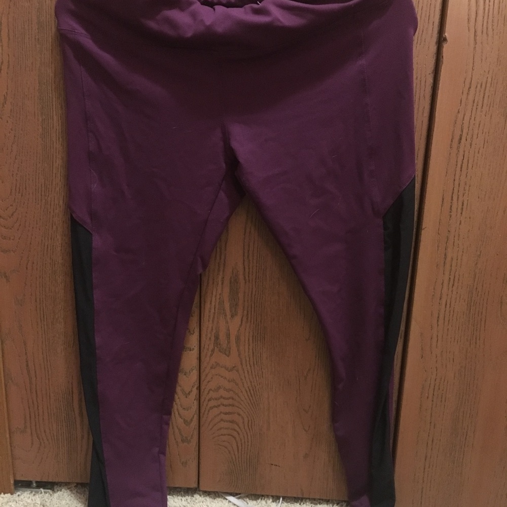 purple leggings