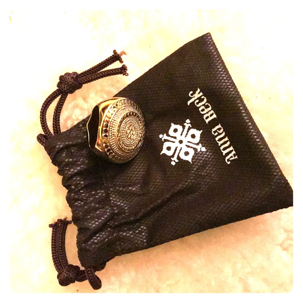 Anna Beck Ring