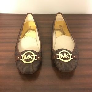 Michael Kors Fulton Logo Flats size 7.5, like new