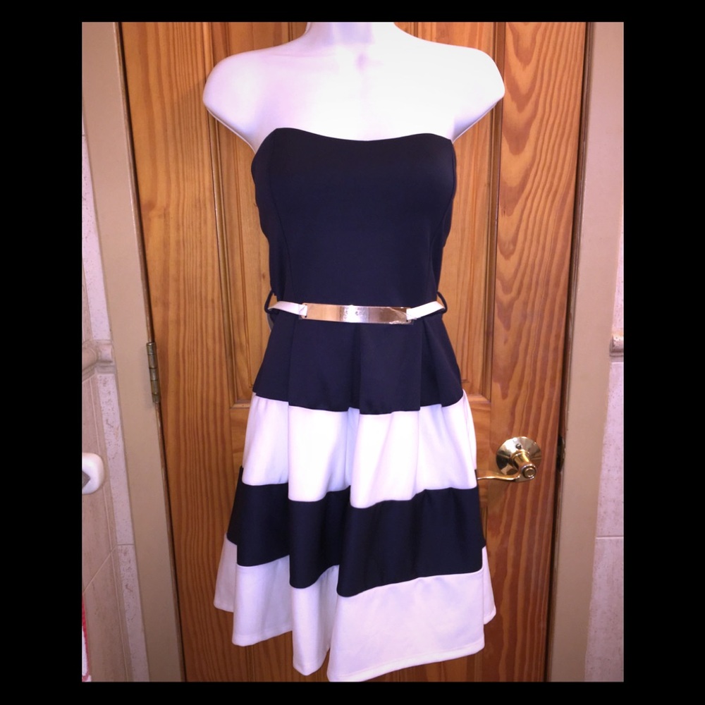 NWT Navy/White stripe strapless bandeau dress SZ M