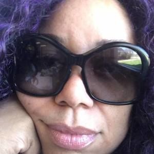 Meet your Posher, Adrienne