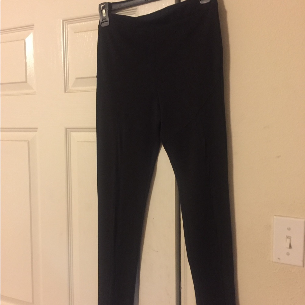 Black leggings