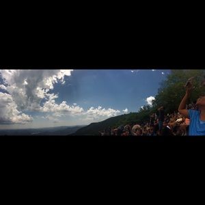 Meet your Posher, Leelee