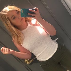 Meet your Posher, Jessica