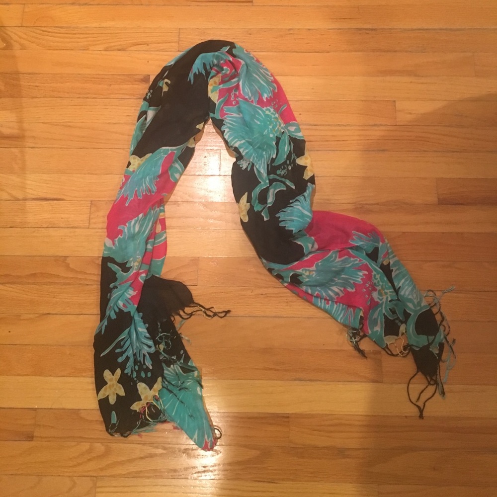 RARE Lily Pulitzer Murfee Scarf