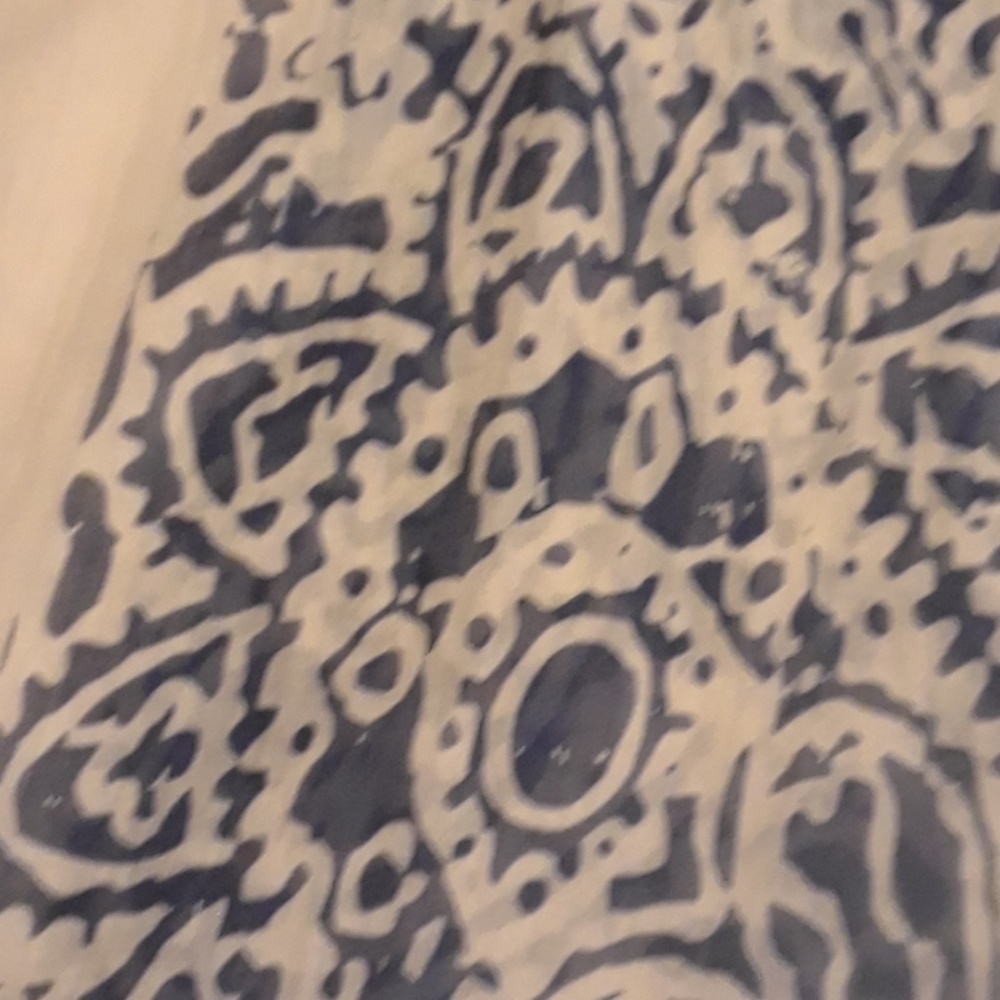 Scarf - Picture 5 of 7
