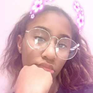 Meet your Posher, Deanna