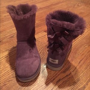 Purple Bailey Boo Short Ugg Boots