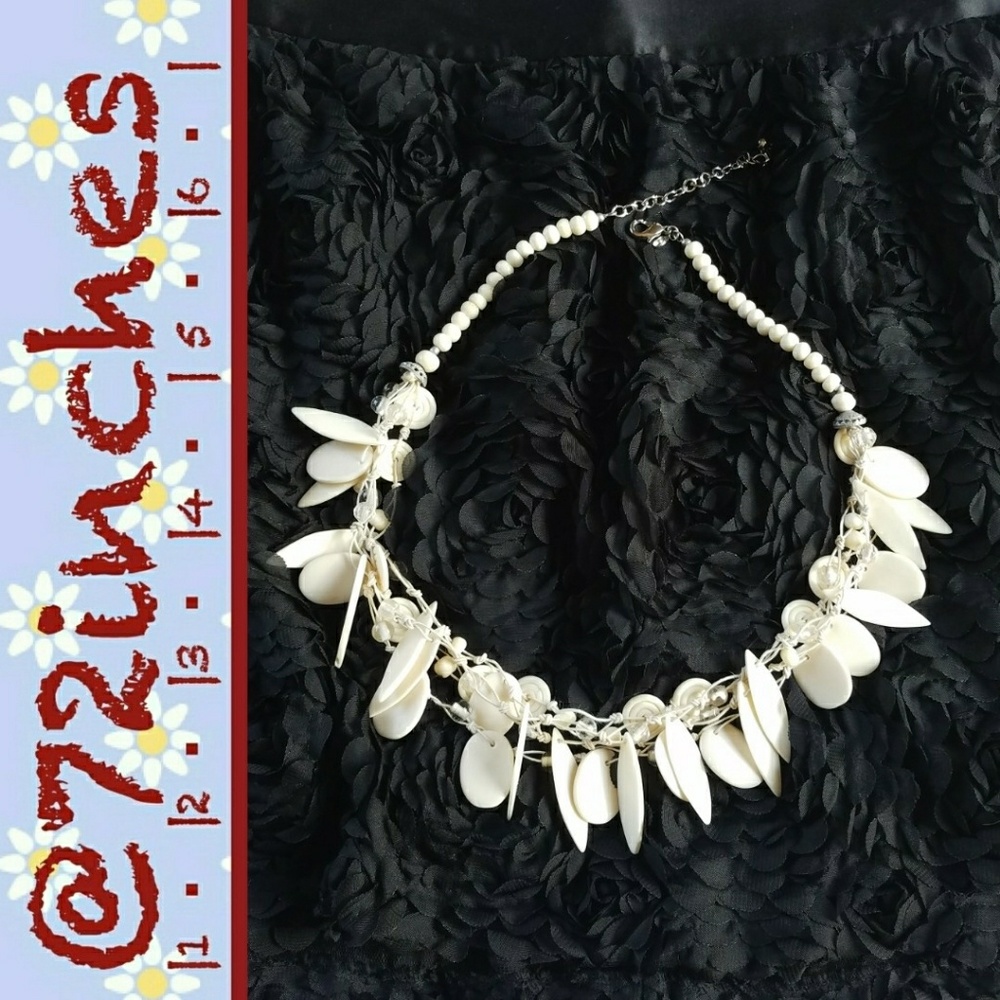 Chico’s Beachy/BOHO Macramé Bead Necklace