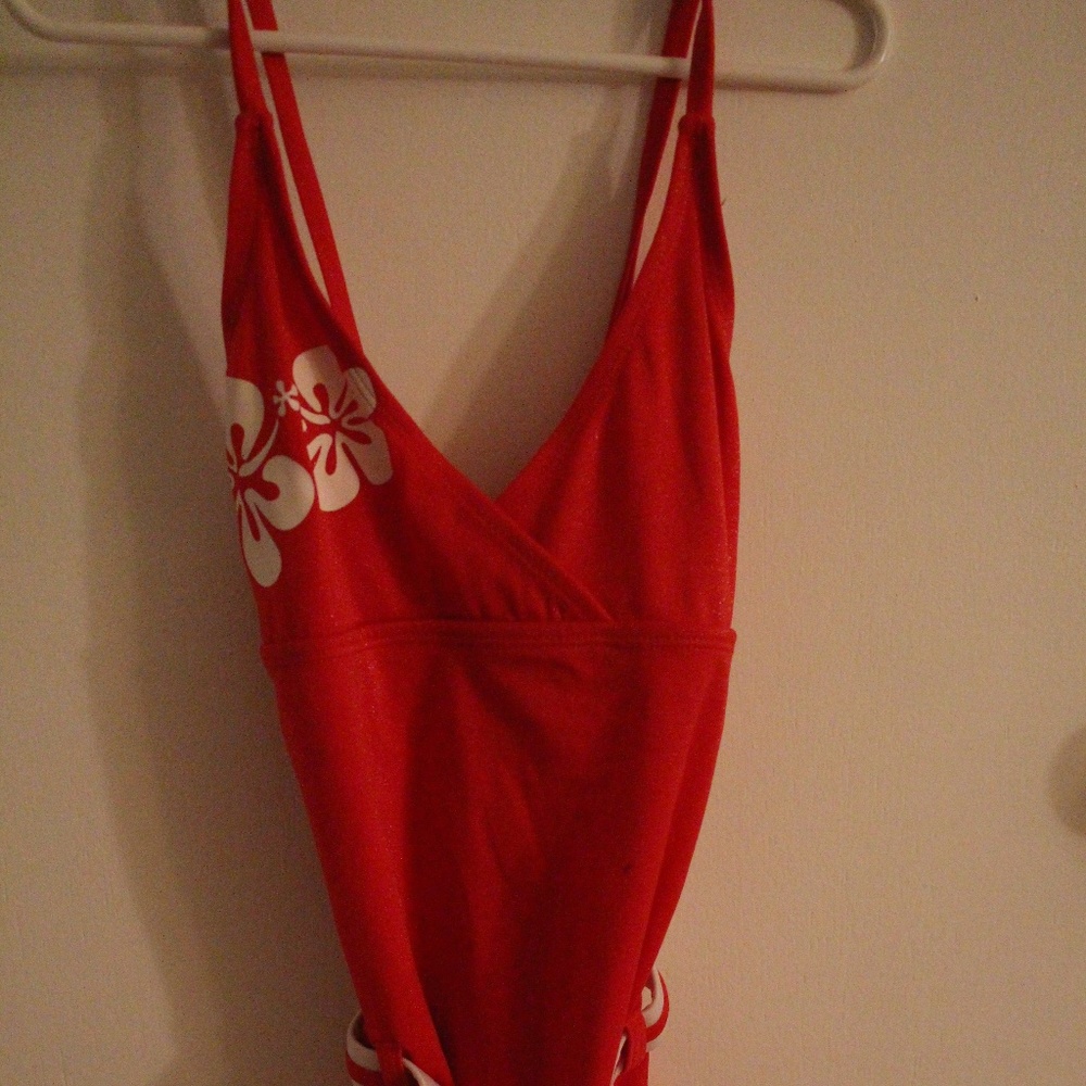 Sand N Sun Hawaiian Themed One-Piece Swimsuit