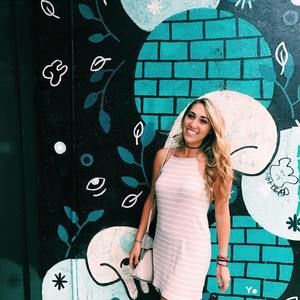 Meet your Posher, Stephanie