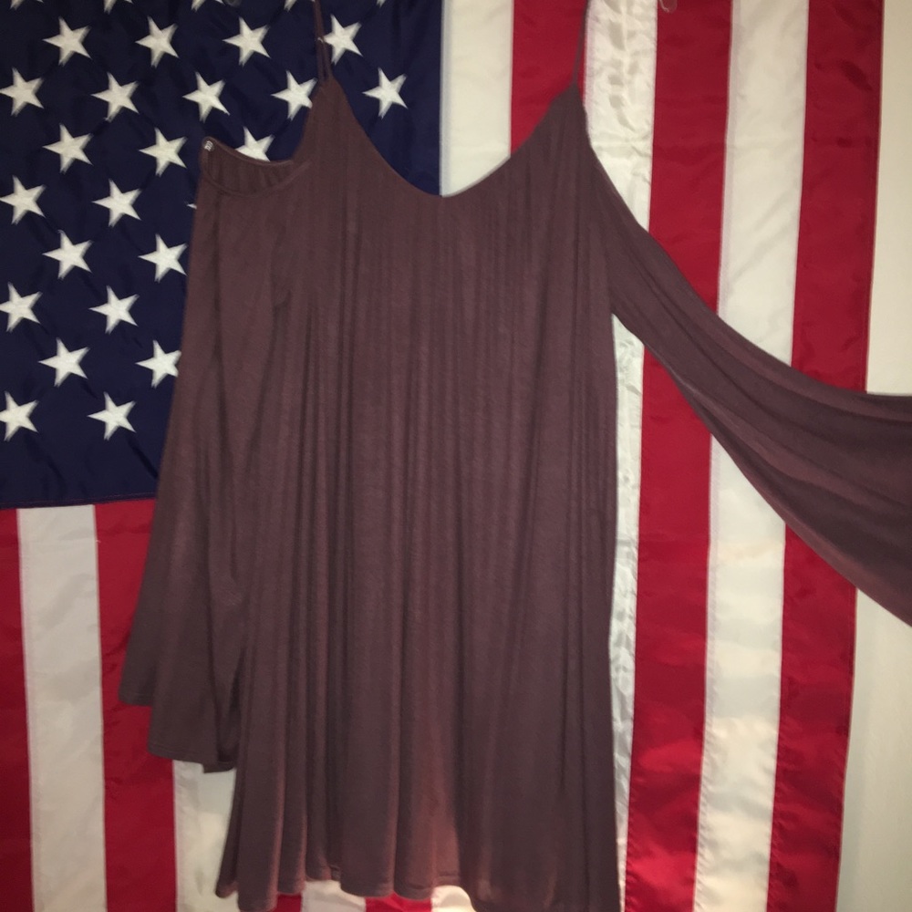 Plum shoulderless dress