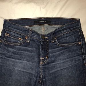 jbrand medium/dark wash