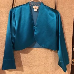 Short satin jacket
