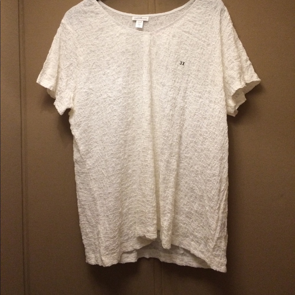 NWT Jacklyn Smith textured short sleeve tee