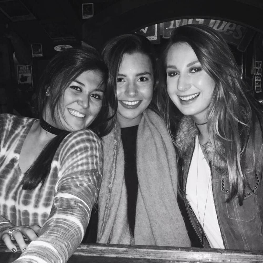 Meet your Posher, Deborah lee