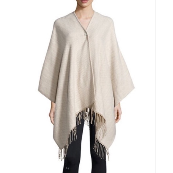 🍂NWT Calvin Klein Chevron Fringed Cape 🍁 - Picture 1 of 8