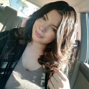 Meet your Posher, Marycarmen