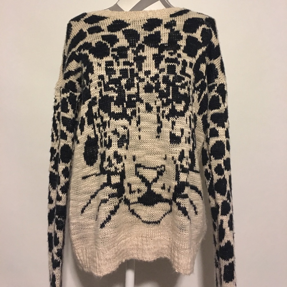 Leopard sweater