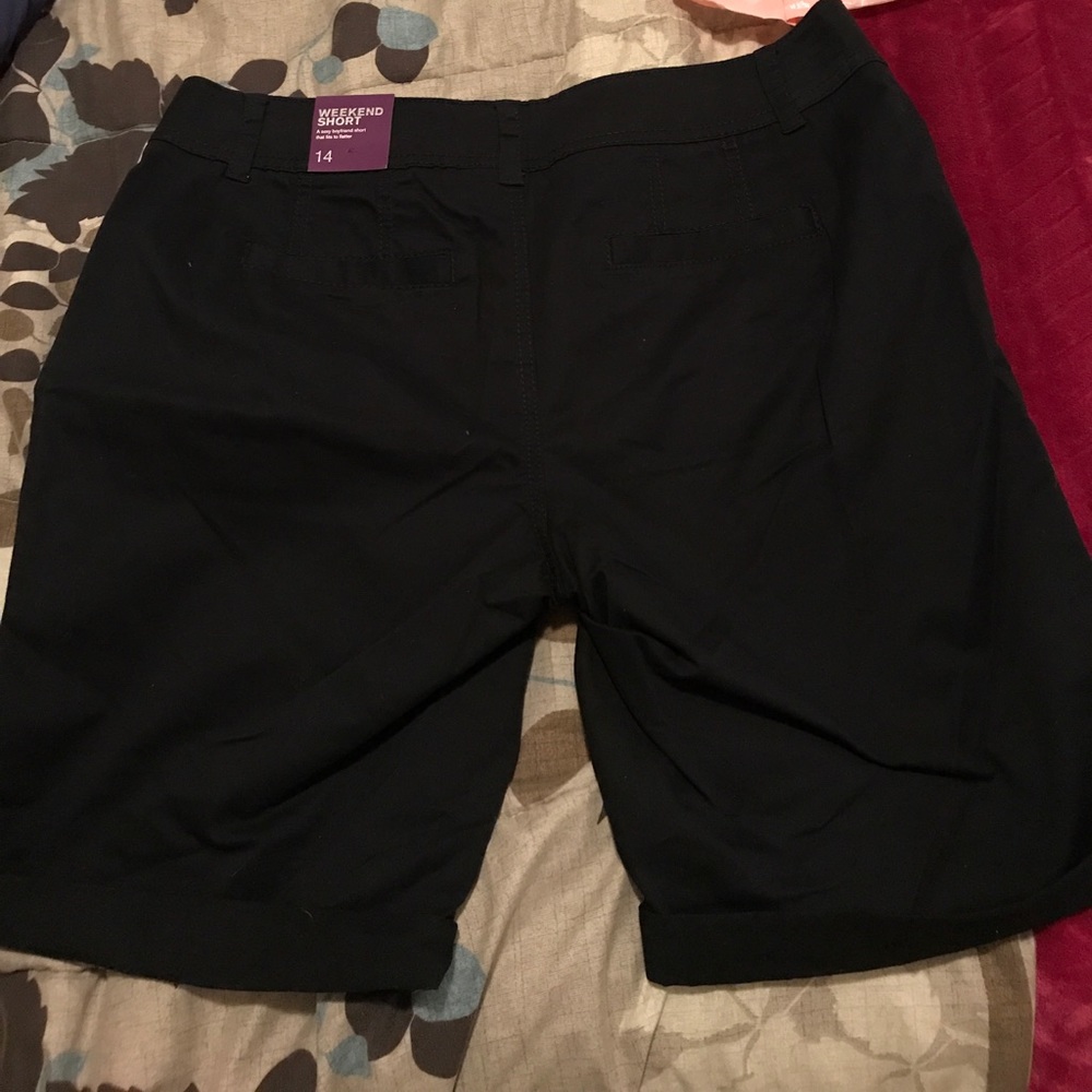 Lane Bryant NWT Size 14 Black 'Weekend Short'